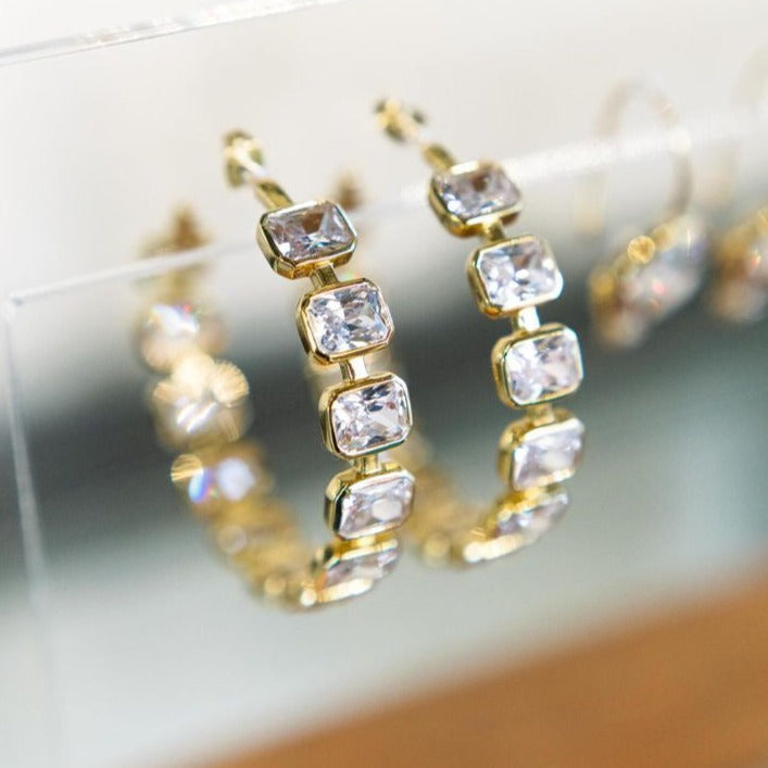 Gesuina Hoop Earrings in White Cubic Zirconia and Yellow Gold