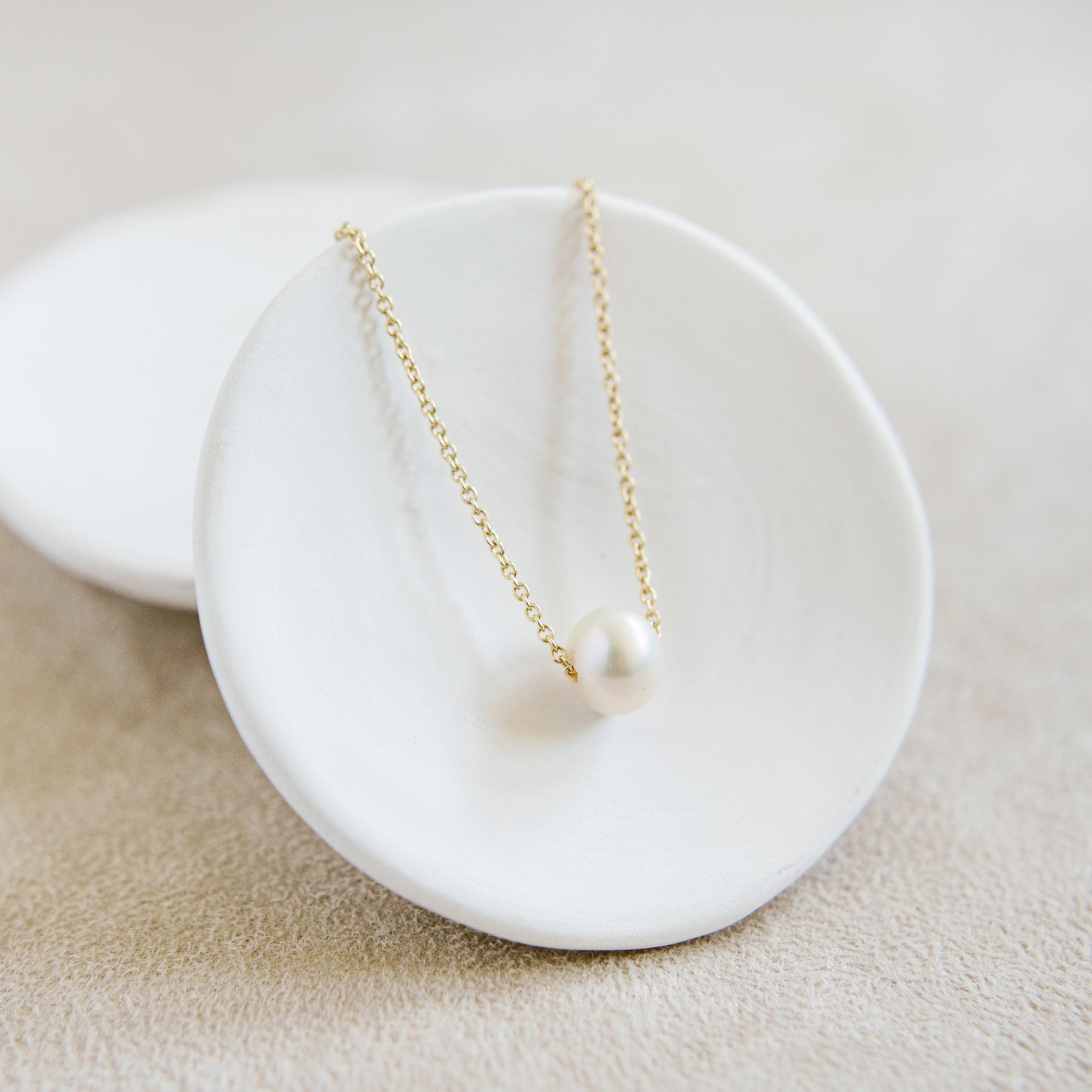 Brittany Necklace in Freshwater Pearl – Laura Foote Designs