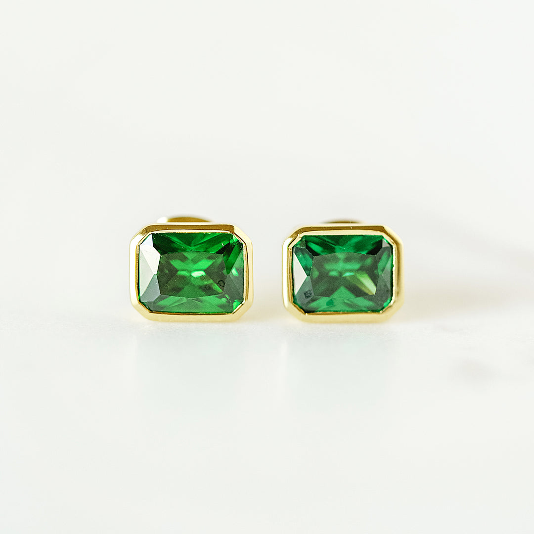 G Stud Earrings in Emerald Green CZ