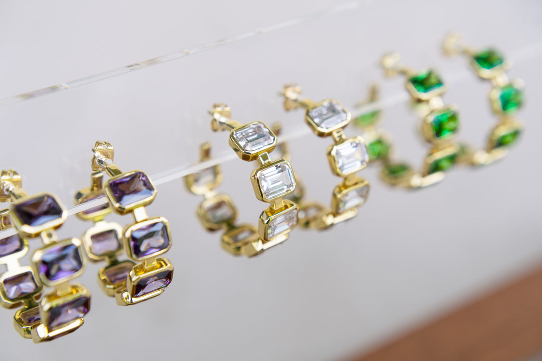 Gesu Hoop Earrings in White Cubic Zirconia and Yellow Gold