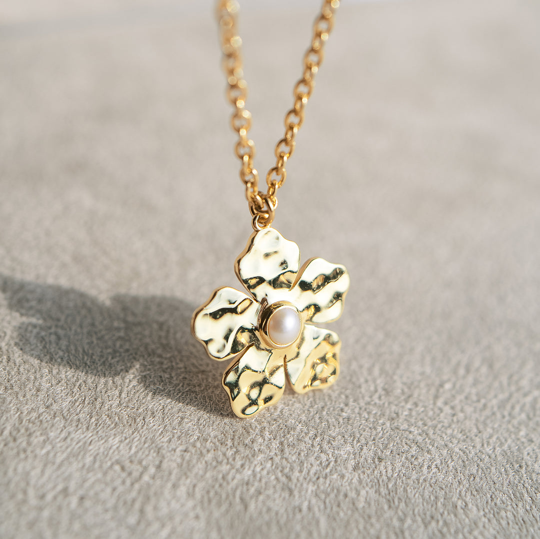 Hammered Gold Flower Pendant Necklace in Pearl