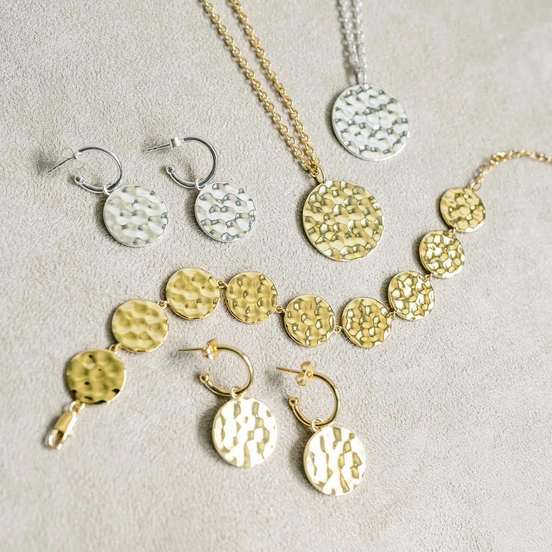 Kári Pendant Necklace in Hammered Sterling Silver