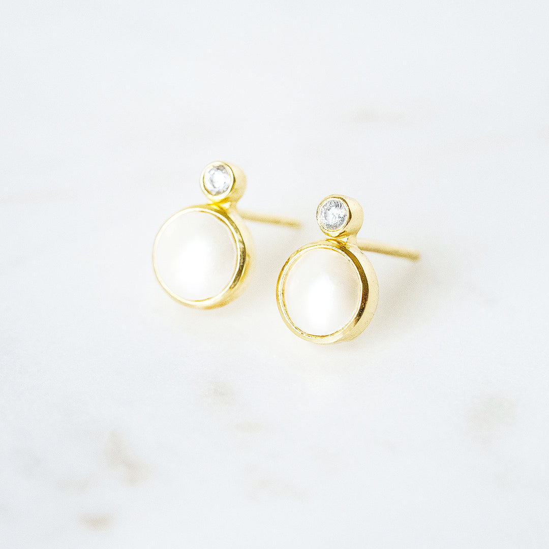 Mini Floating Gem Stud Earrings in Pearl