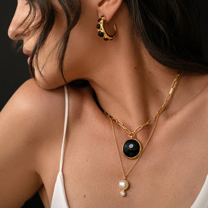 Tini Mini Pendant Necklace in Pearl