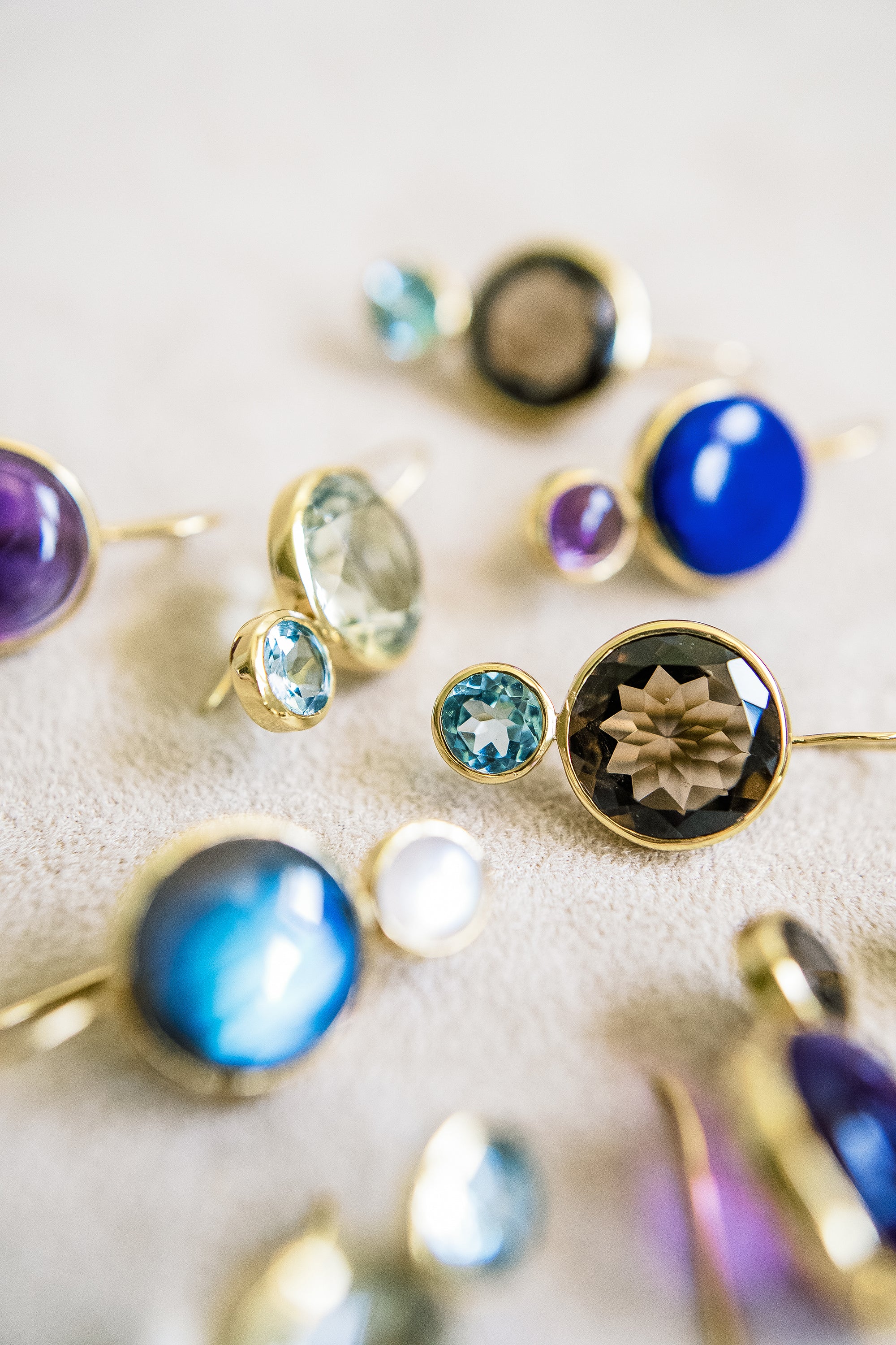 スクエア ターコイズ Blue Copper ゴールド ラップ リング Blue Topaz Gold Loop Earrings