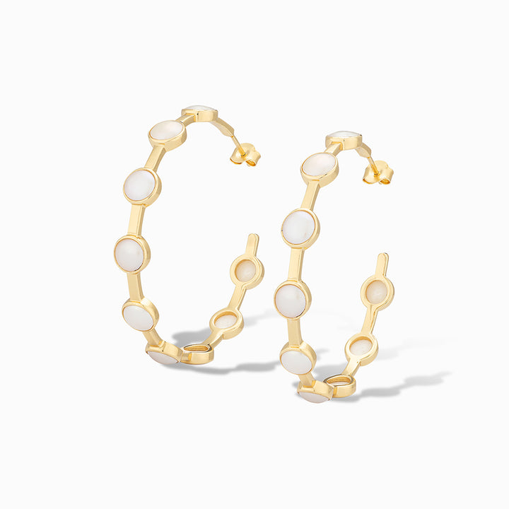 Becky Hoop Earrings in Pearl